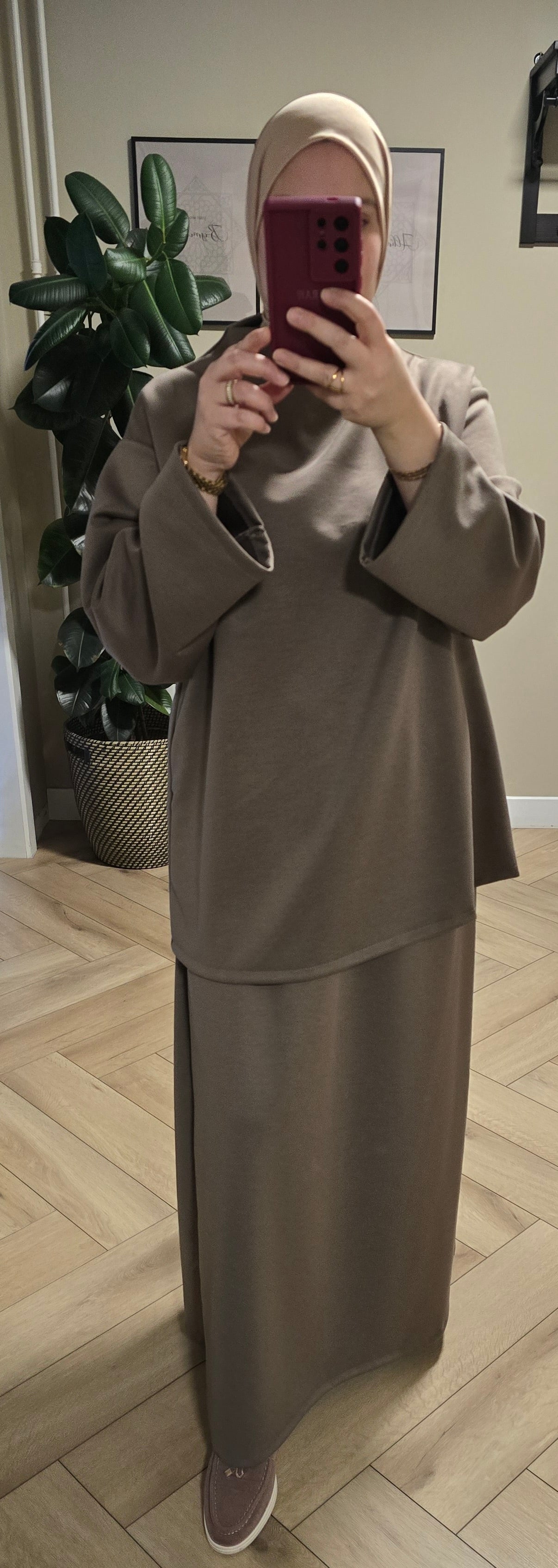 Minimal Two-Piece Set – Taupe