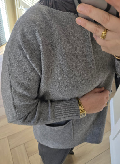 Soft Knit Top with Back Buttons – Timeless Essential