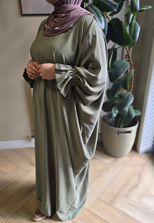 Medina Silk Saudi Abaya with Tulip Sleeves
